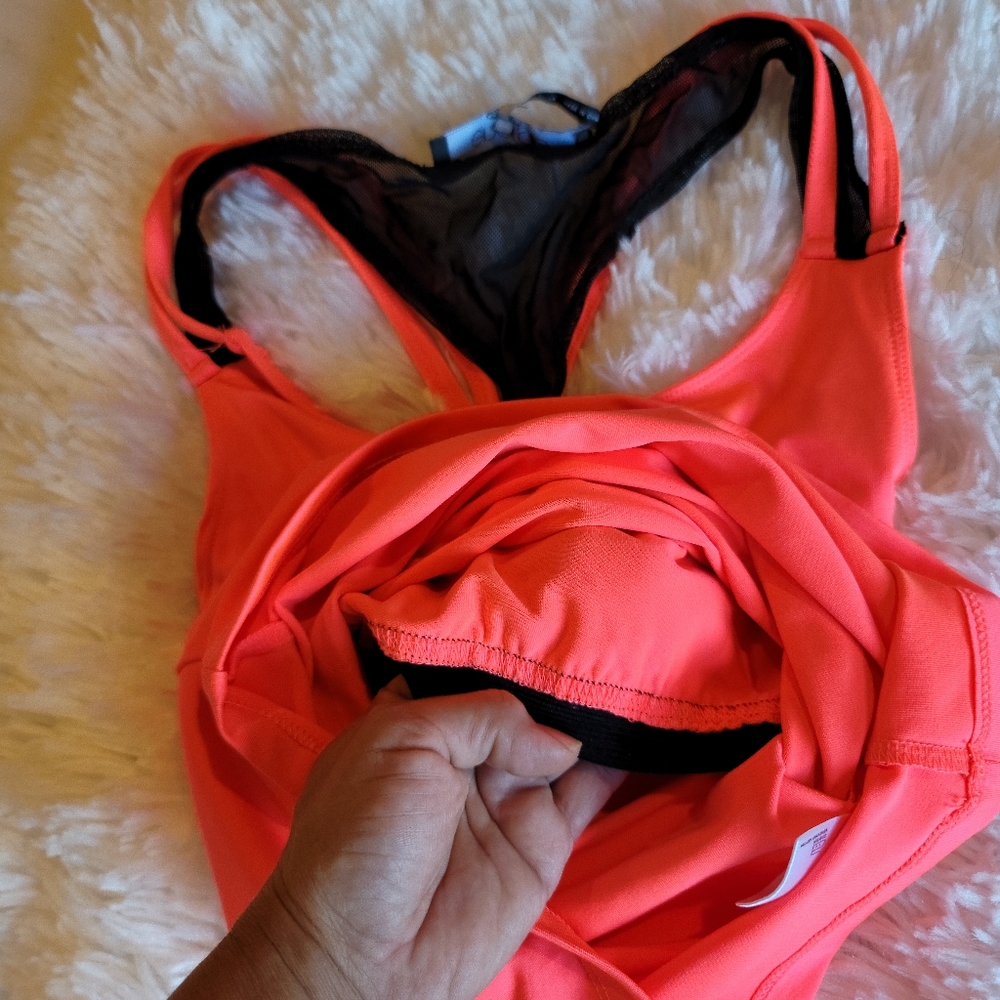 Tank top - Picture 4 of 4